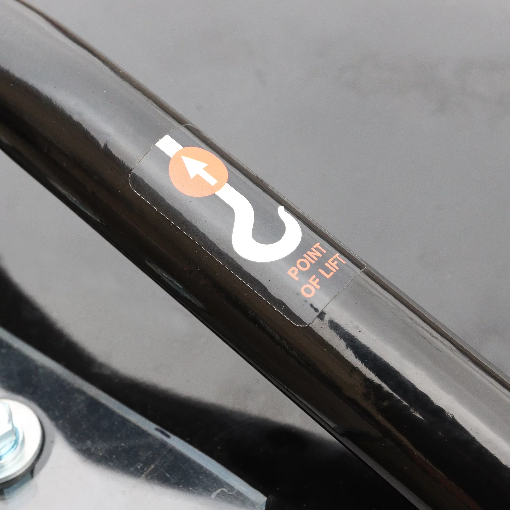 Reversinė vibroplokštė HILFENGER A-260R (260 kg)