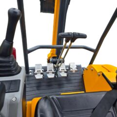 Mini ekskavatorius ENZO HT-18 (1760 kg)