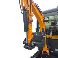 Mini ekskavatorius ENZO HT-18 (1760 kg)
