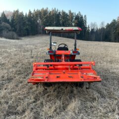 Naudotas traktorius KUBOTA GT21 (15 kW, su freza)