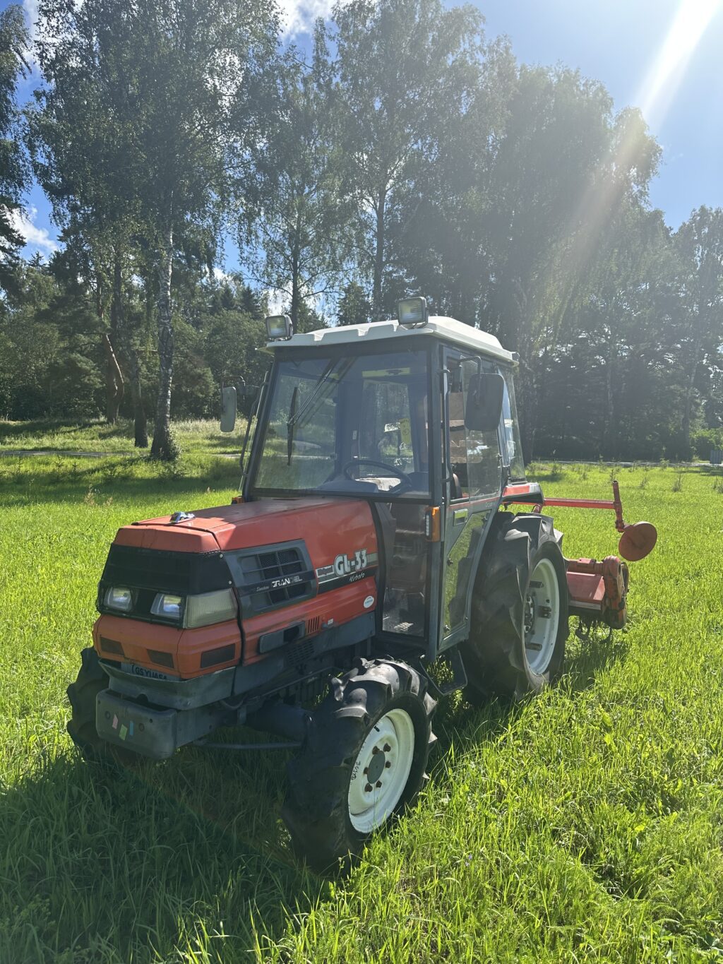 Naudotas traktorius KUBOTA GL33 (24 kW, su freza)
