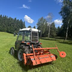 Naudotas traktorius KUBOTA GL33 (24 kW, su freza)