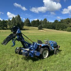 Naudotas traktorius ISEKI TF15F (11 kW, su freza ir vagojimo aparatu)