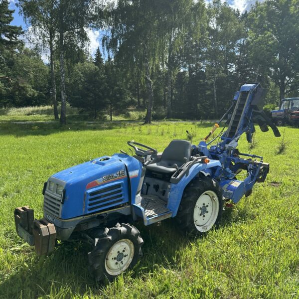Naudotas traktorius ISEKI TF15F (11 kW, su freza ir vagojimo aparatu)
