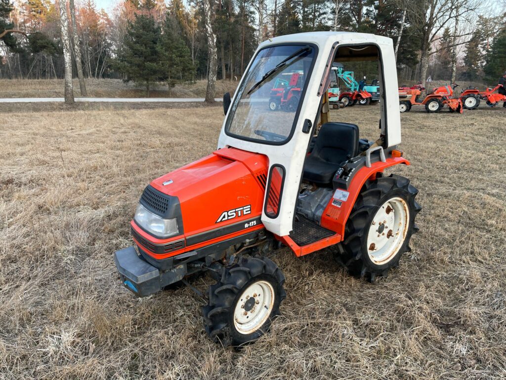 Naudotas traktorius KUBOTA A-175 (13 kW)