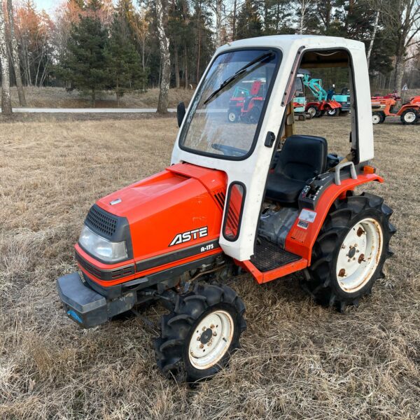 Naudotas traktorius KUBOTA A-175 (13 kW)