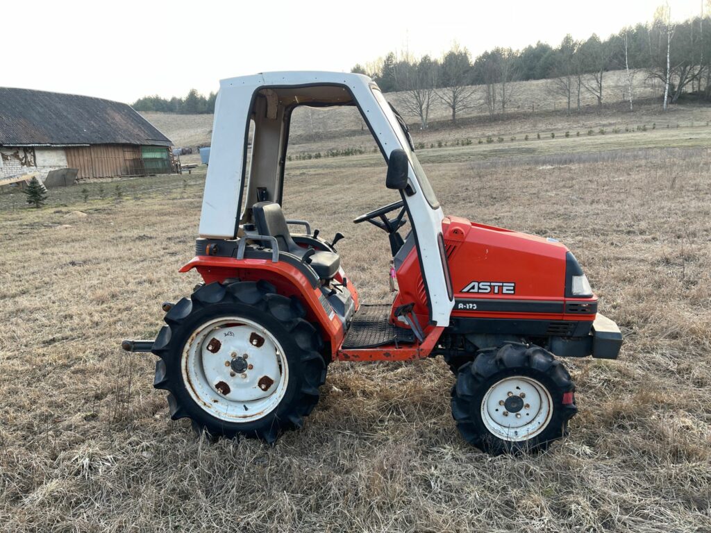 Naudotas traktorius KUBOTA A-175 (13 kW)