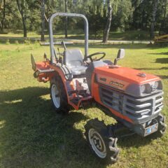 Naudotas traktorius KUBOTA GB13D (10 kW, su freza)
