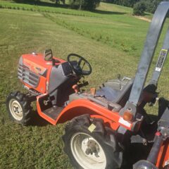 Naudotas traktorius KUBOTA GB13D (10 kW, su freza)