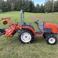 Naudotas traktorius KUBOTA KB16 (12 kW, su freza)