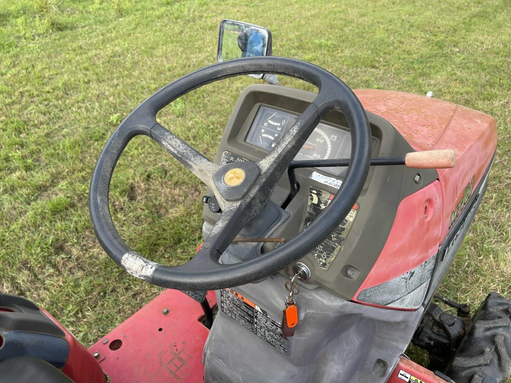 Naudotas traktorius MITSUBISHI MT161D (12 kW, su freza)