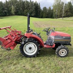 Naudotas traktorius MITSUBISHI MT161D (12 kW, su freza)