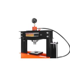 Hidraulinis presas su manometru KRAFT&DELE KD5876 (30 t)