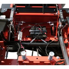 Nulinio apsisukimo traktoriukas YT-85553 (11 kW)