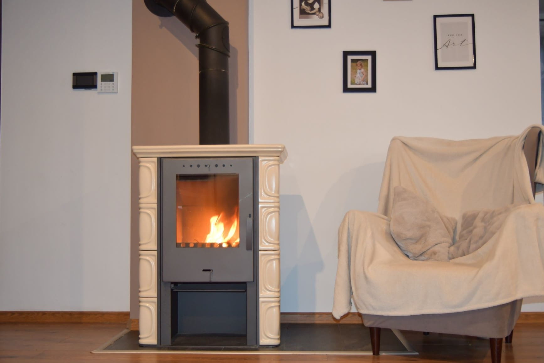 Koklinis židinys FLAMA ELDUR EKO (6 kW)