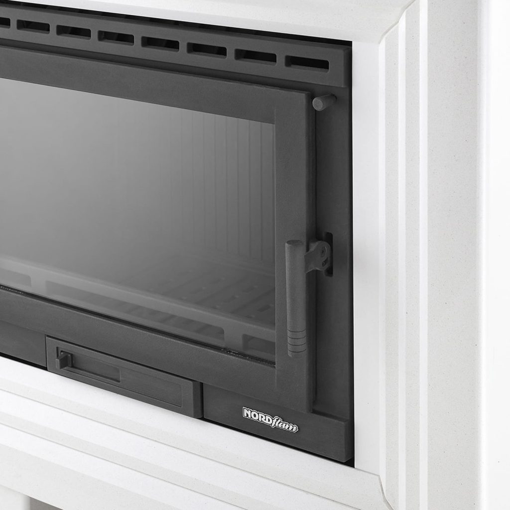 Marmuru dengtas koklinis židinys MIO BIANCO (13 kW)