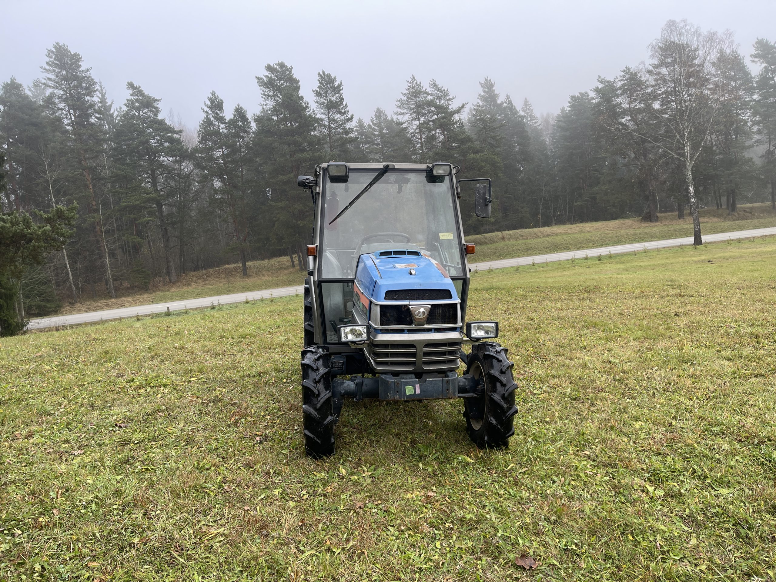 Naudotas traktorius ISEKI TG273F (20 kW)