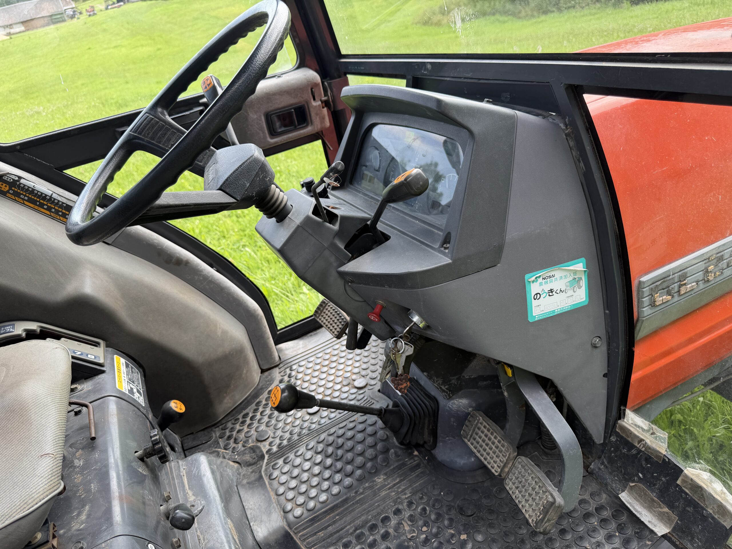 Naudotas traktorius KUBOTA GL240 (18 kW, su freza) 25 Naudotas traktorius KUBOTA GL240 (18 kW, su freza)