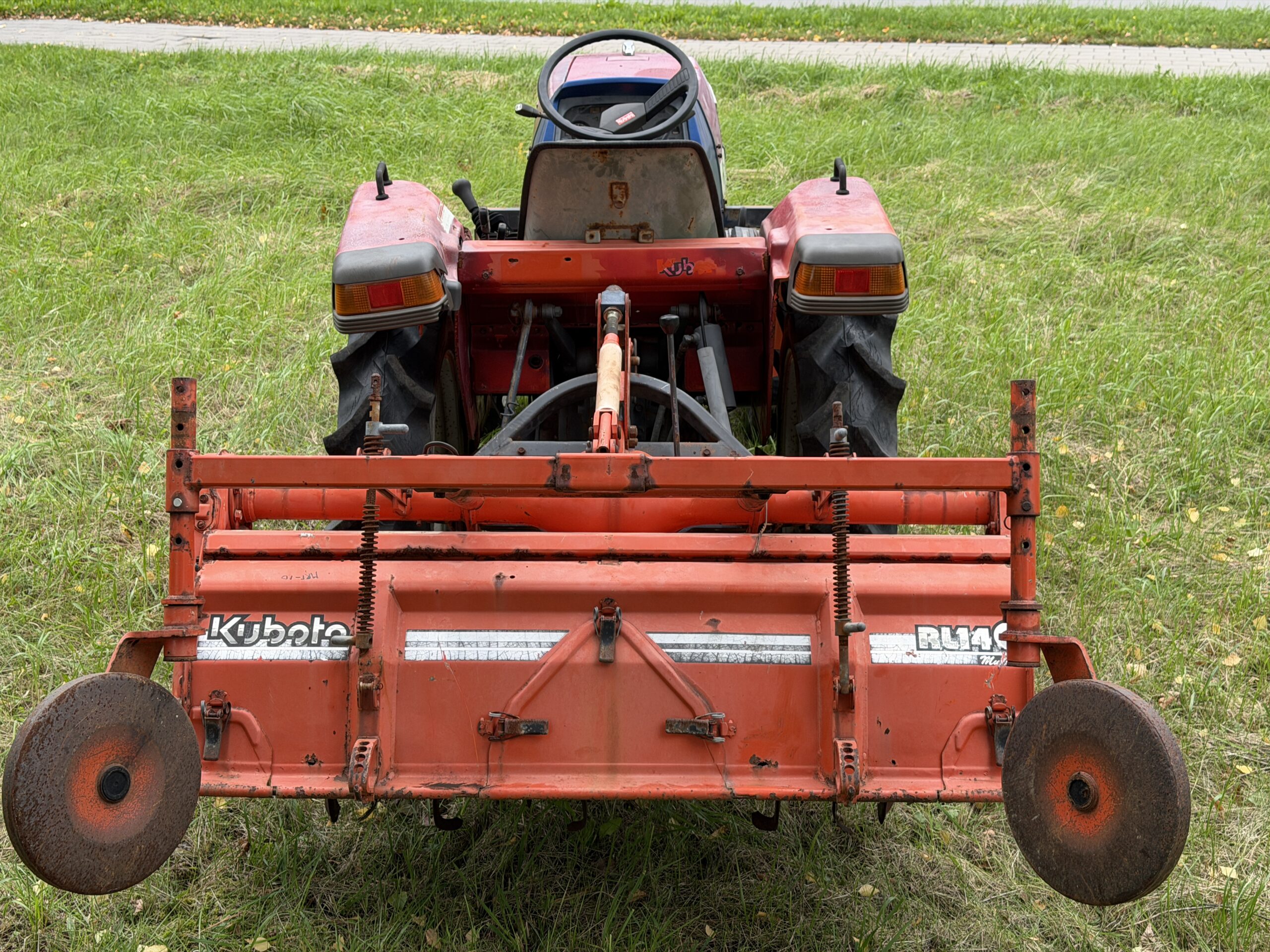 Naudotas traktorius KUBOTA GL19 (14 kW, su freza) 9 Naudotas traktorius KUBOTA GL19 (14 kW, su freza)