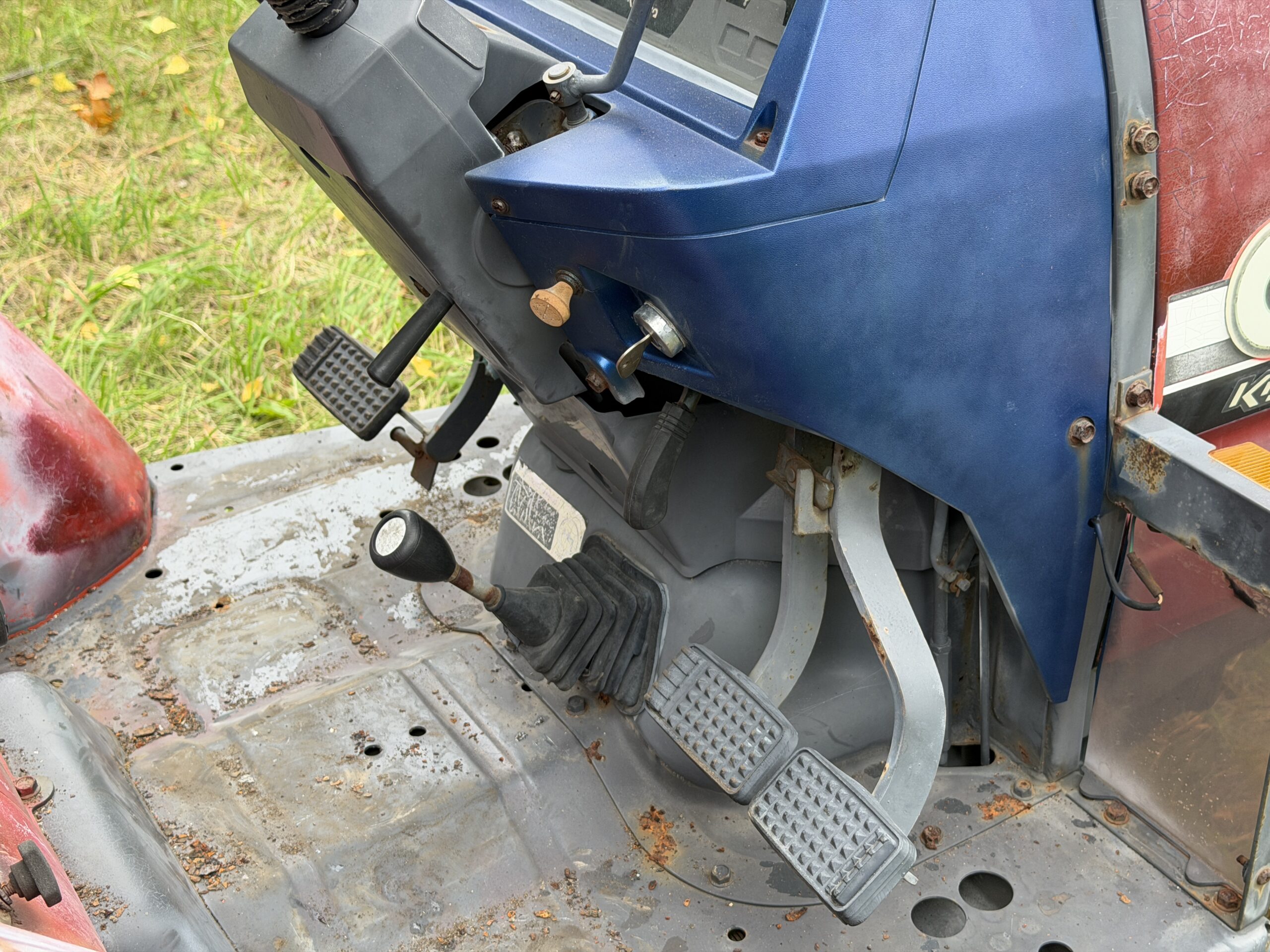 Naudotas traktorius KUBOTA GL19 (14 kW, su freza) 21 Naudotas traktorius KUBOTA GL19 (14 kW, su freza)