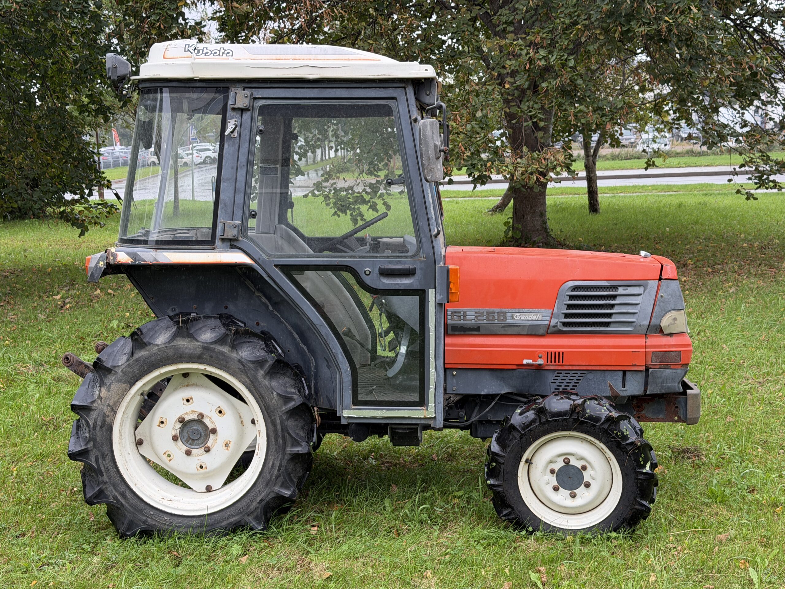 Naudotas traktorius KUBOTA GL268D (19 kW) 7 Naudotas traktorius KUBOTA GL268D (19 kW)